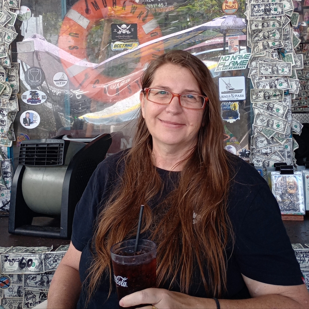Meet your Posher, Christine